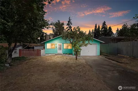 9801 Kenwood Dr SW, Lakewood, WA 98498