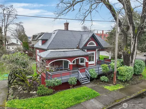 1800 J St, Bellingham, WA 98225