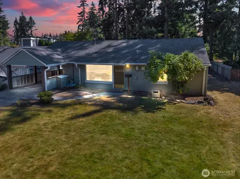 23103 59th Ave W, Mountlake Terrace, WA 98043