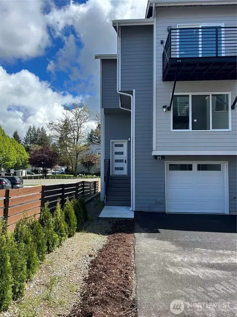 13243 Ambaum Blvd SW #C, Burien, WA 98146