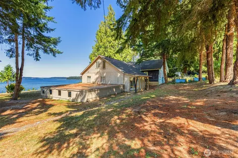 9170 NE Utah St, Bremerton, WA 98311