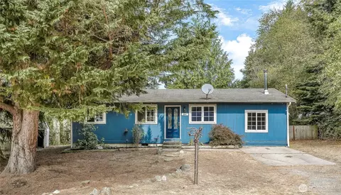 1447 Christine Ln, Camano Island, WA 98282