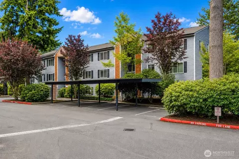 1011 156th Ave NE #207, Bellevue, WA 98007