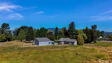 Exterior - 5836 Chuckanut Dr, Bow, WA 98232 photo 6 of 6