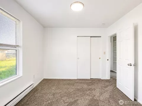 Bedroom - 263 28th Ave, Longview, WA 98632 photo 4 of 7