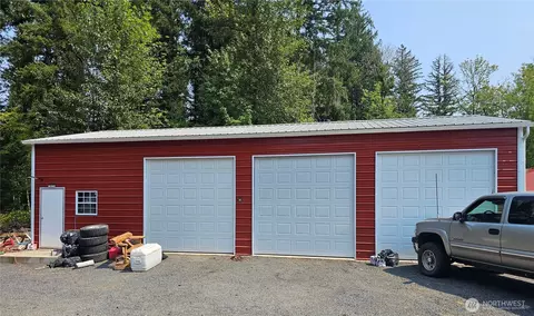 Exterior - 283 Middle Fork Rd, Chehalis, WA 98532 photo 2 of 16