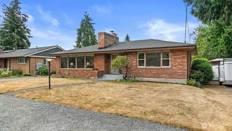 9533 14th Ave NW, Seattle, WA 98117