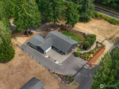 6424 75th Ave NE, Olympia, WA 98516