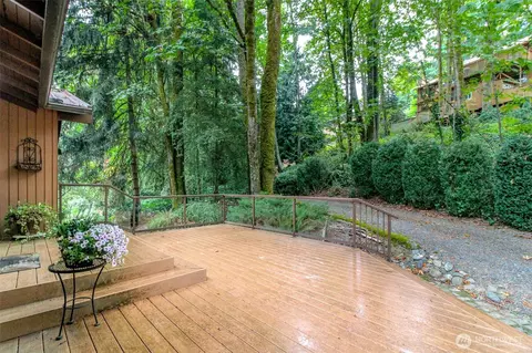 4917 145th Ave SE, Bellevue, WA 98006