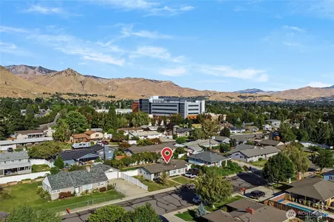 1312 Poe St, Wenatchee, WA 98801