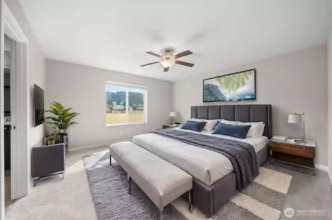 Bedroom - 451 Jasmine Ln N, Enumclaw, WA 98022 photo 2 of 5