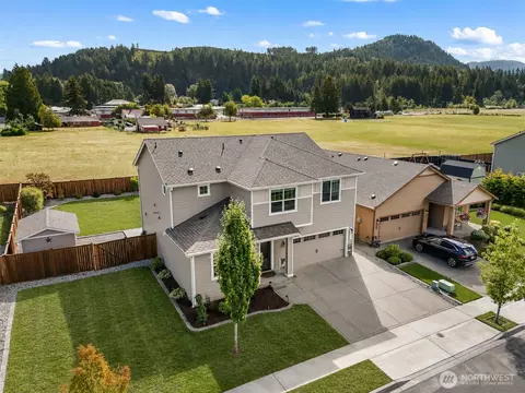 View/Area - 451 Jasmine Ln N, Enumclaw, WA 98022 photo 2 of 3