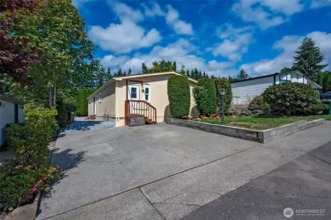 2418 S 371st St #47, Federal Way, WA 98003