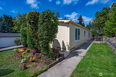 2418 S 371st St #47, Federal Way, WA 98003