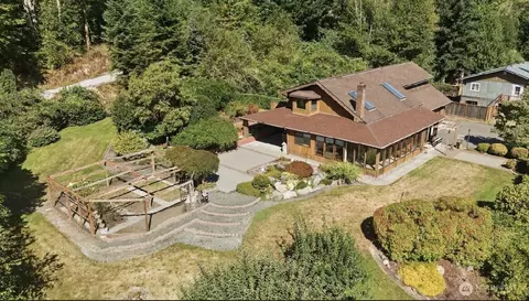 312 Antonie Ave N, Eatonville, WA 98328