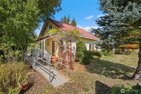 Exterior - 140 Front St, Doty, WA 98539 photo 1 of 9