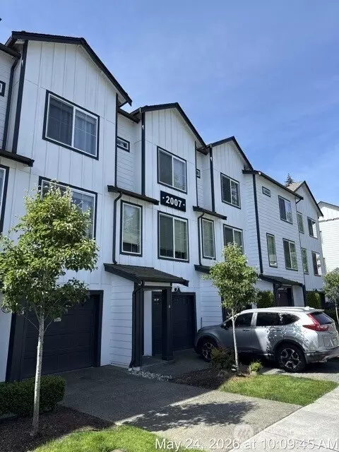 2007 101st Ave SE #2, Lake Stevens, WA 98258