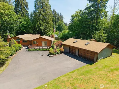 568 SE Oak Rd, Port Orchard, WA 98367