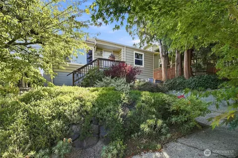 5920 39th Ave SW, Seattle, WA 98136