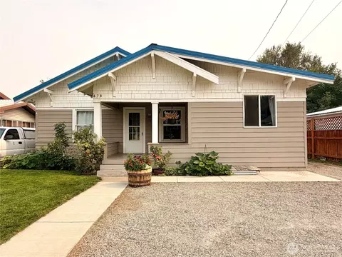 678 4th Ave N, Okanogan, WA 98840