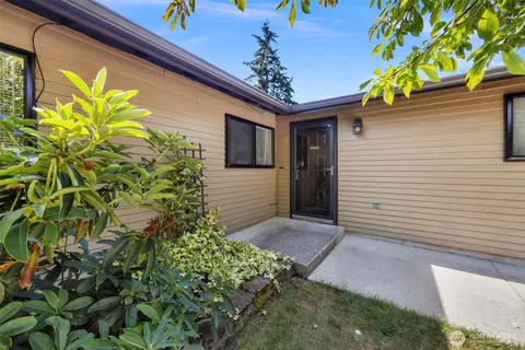 5628 95th St NE, Marysville, WA 98270