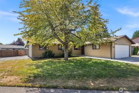 5628 95th St NE, Marysville, WA 98270