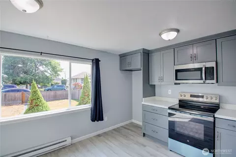 Kitchen - 2524 Walnut St, Everett, WA 98201 photo 1 of 4