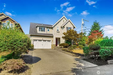 1825 Redmond Pl NE, Renton, WA 98056