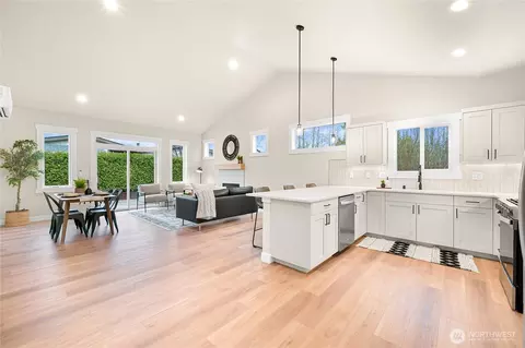 3993 Gentlebrook Ln #7, Bellingham, WA 98226