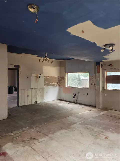Kitchen - 111 Calistoga St E, Orting, WA 98360 photo 1 of 1