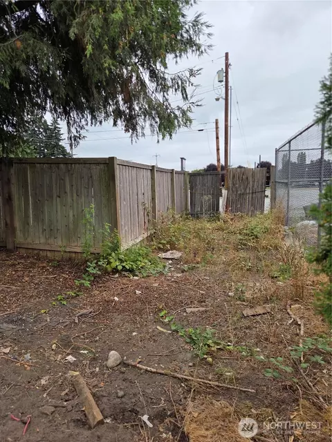 Exterior - 111 Calistoga St E, Orting, WA 98360 photo 12 of 17