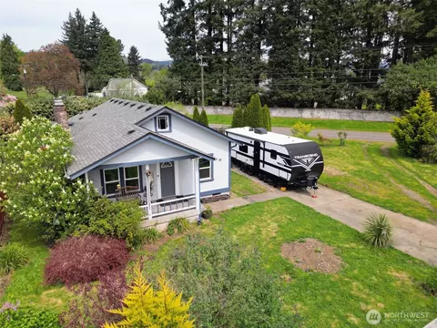 210 Rosewood St, Woodland, WA 98674