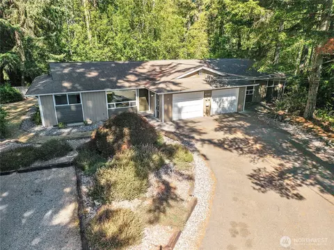 6708 46th Ave NW #A&B, Gig Harbor, WA 98335