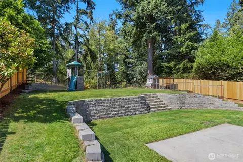 Exterior - 5226 Narbeck Ave, Everett, WA 98203 photo 6 of 10