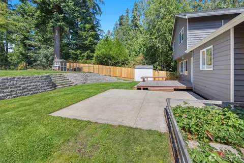 Exterior - 5226 Narbeck Ave, Everett, WA 98203 photo 5 of 10