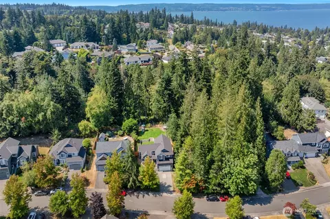 View/Area - 5226 Narbeck Ave, Everett, WA 98203 photo 1 of 4