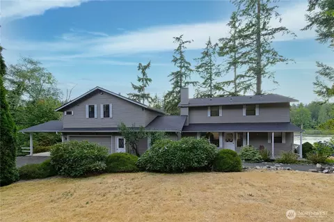 15449 Virginia Point Rd NE, Poulsbo, WA 98370
