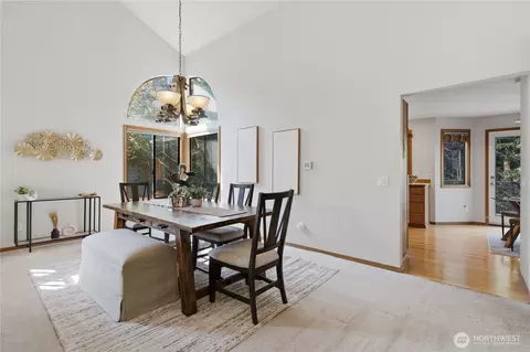 Dining - 15031 93rd Pl NE, Bothell, WA 98011 photo 1 of 3