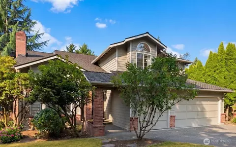 Exterior - 15031 93rd Pl NE, Bothell, WA 98011 photo 2 of 7