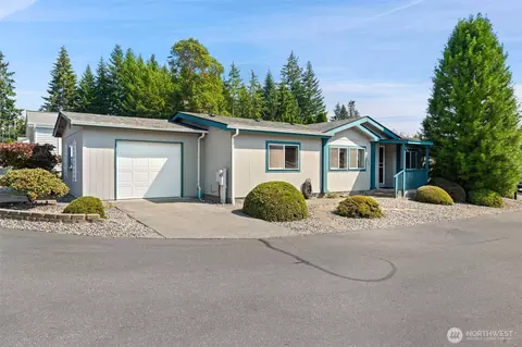 4906 Wildflower Ln NE, Bremerton, WA 98311