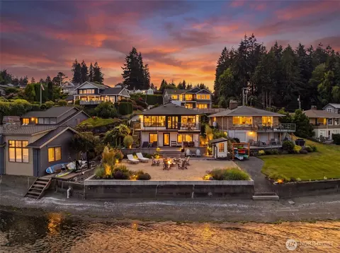 2819 Harborview Dr NW, Gig Harbor, WA 98335