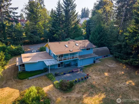Exterior - 12731 25th Ave SE, Everett, WA 98208 photo 14 of 14