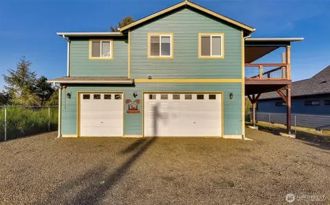 1006 Point Brown Ave SE, Ocean Shores, WA 98569