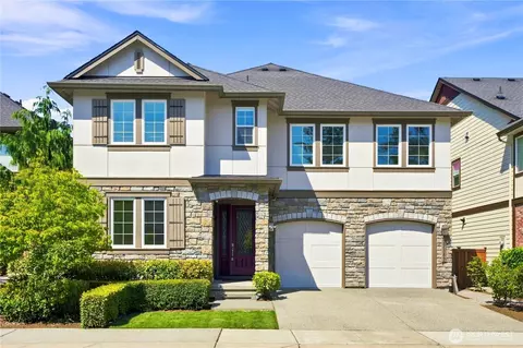 22962 SE 20th St, Sammamish, WA 98075
