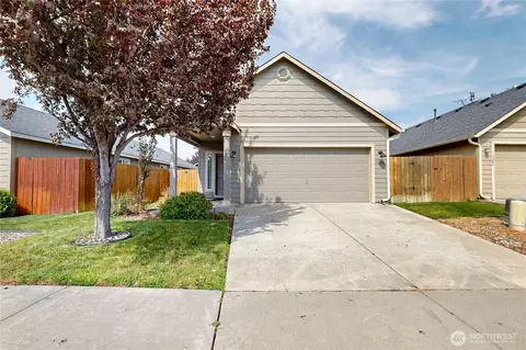 1212 SW Carver St, College Place, WA 99324