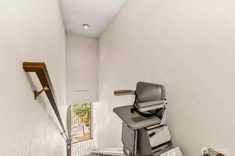 Other - 2418 Euclid Ave #6, Everett, WA 98203 photo 5 of 12
