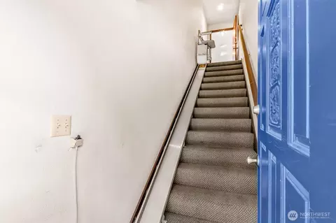 Other - 2418 Euclid Ave #6, Everett, WA 98203 photo 4 of 12