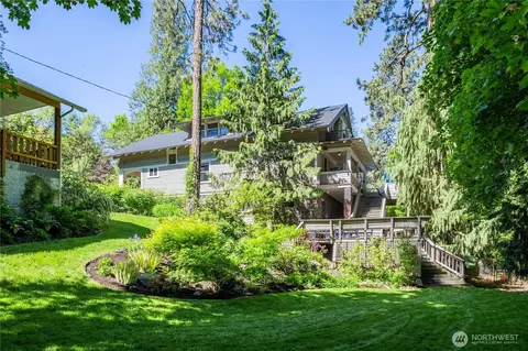 Exterior - 917 E 20th Ave, Spokane, WA 99203 photo 4 of 7