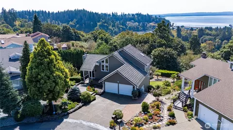 10010 76th St SW, Lakewood, WA 98498