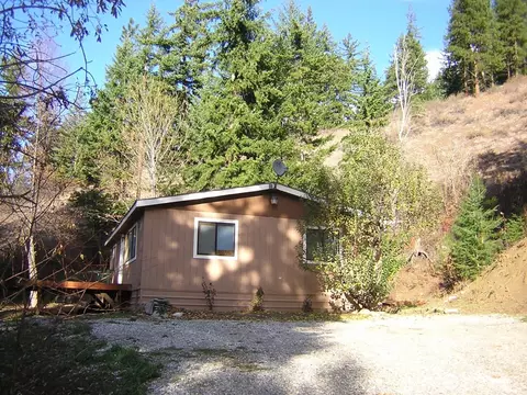 17623 Chumstick Hwy, Leavenworth, WA 98826